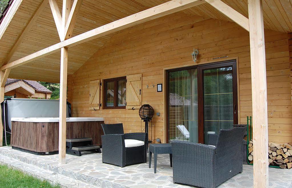 Domaine Du Haut Jardin Hotel & Chalets Spa Prive Rehaupal Luaran gambar
